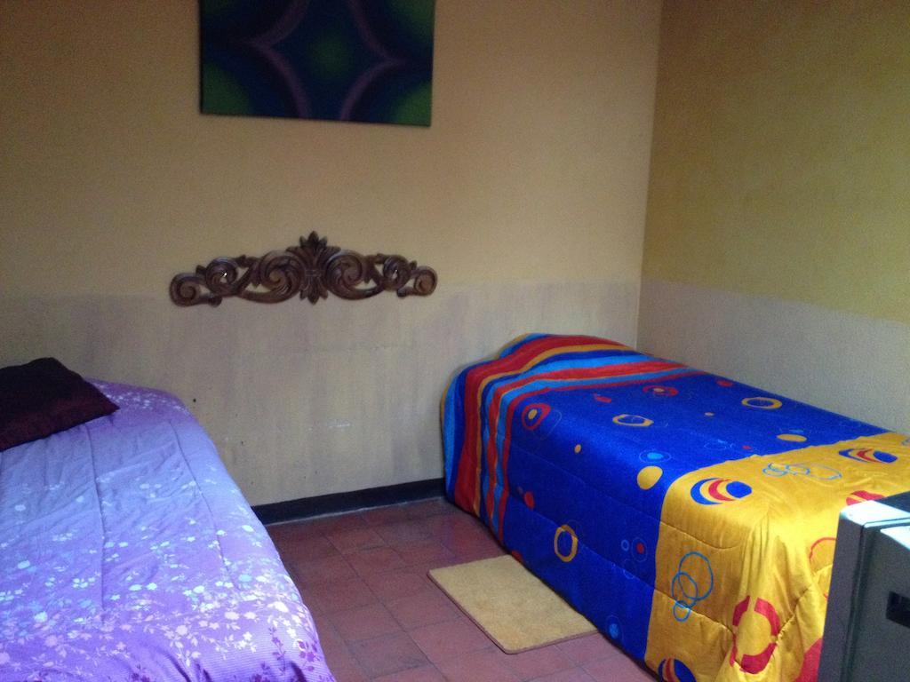 Hostel La Quinta Antigua Phòng bức ảnh